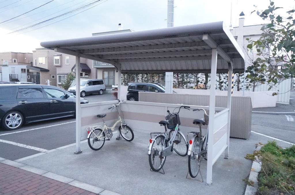 レオパレス新発寒