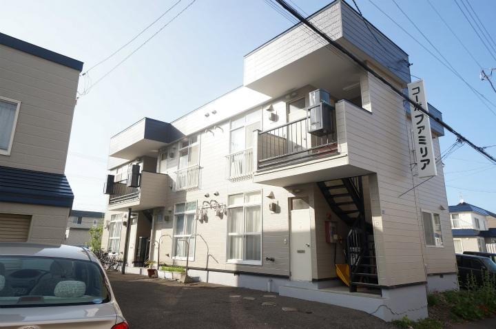 コーポファミリア