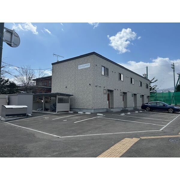 Ｗｅｓｔ　Ｖｉｌｌａ　新発寒