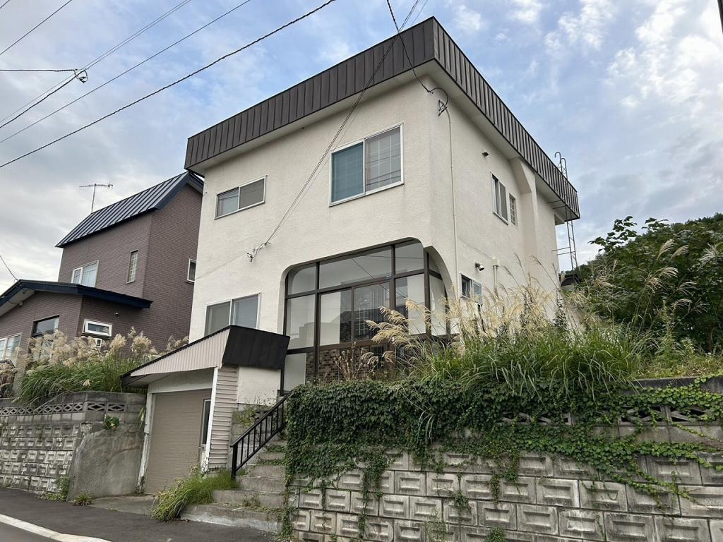 稲穂４条５丁目貸家