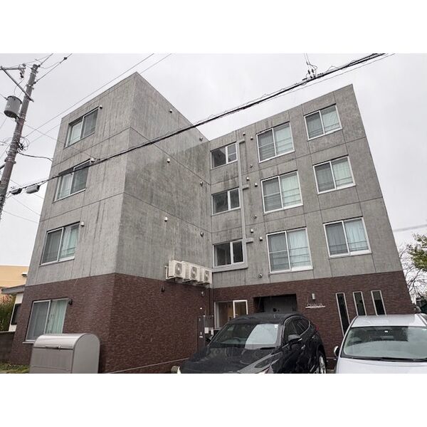 ＱＵＡＬＩＡ　ＳＡＰＰＯＲＯ　ＷＥＳＴ